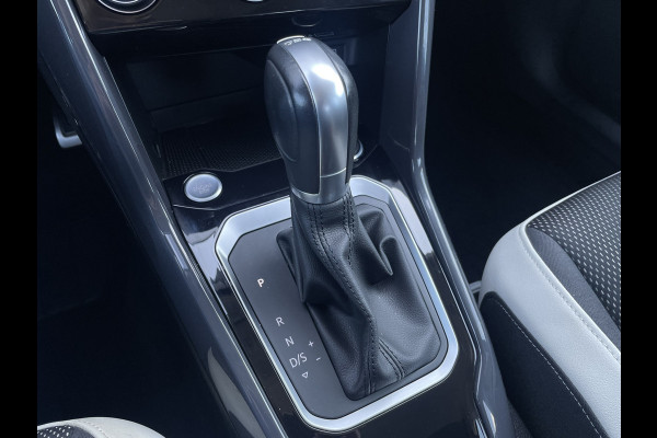 Volkswagen T-Roc 1.5 TSI Sport | LED | Trekhaak | Carplay | Navi | Camera | PDC