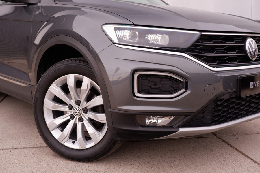 Volkswagen T-Roc 1.5 TSI Sport | LED | Trekhaak | Carplay | Navi | Camera | PDC