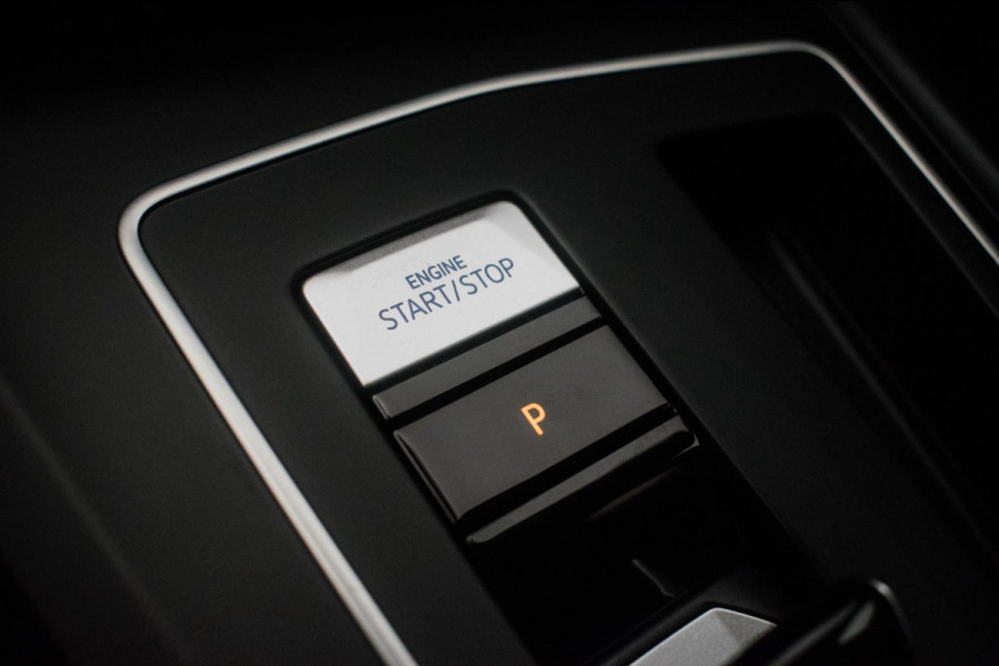 Volkswagen Golf 1.0 eTSI Life Automaat ORG NL [ Sfeerverlichting Full LED Virtual Carplay Adaptive Cruise Parkeersensoren ]