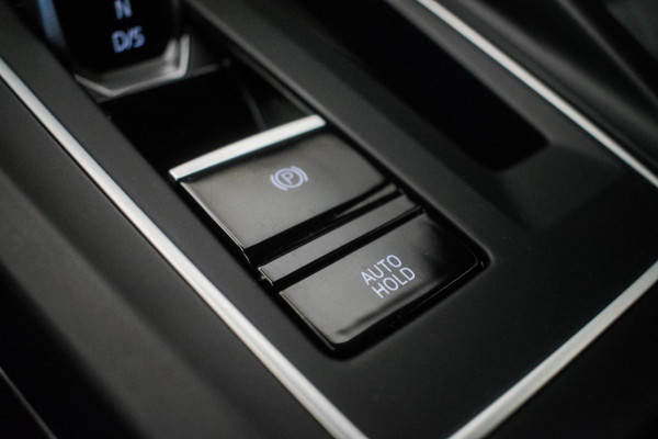 Volkswagen Golf 1.0 eTSI Life Automaat ORG NL [ Sfeerverlichting Full LED Virtual Carplay Adaptive Cruise Parkeersensoren ]