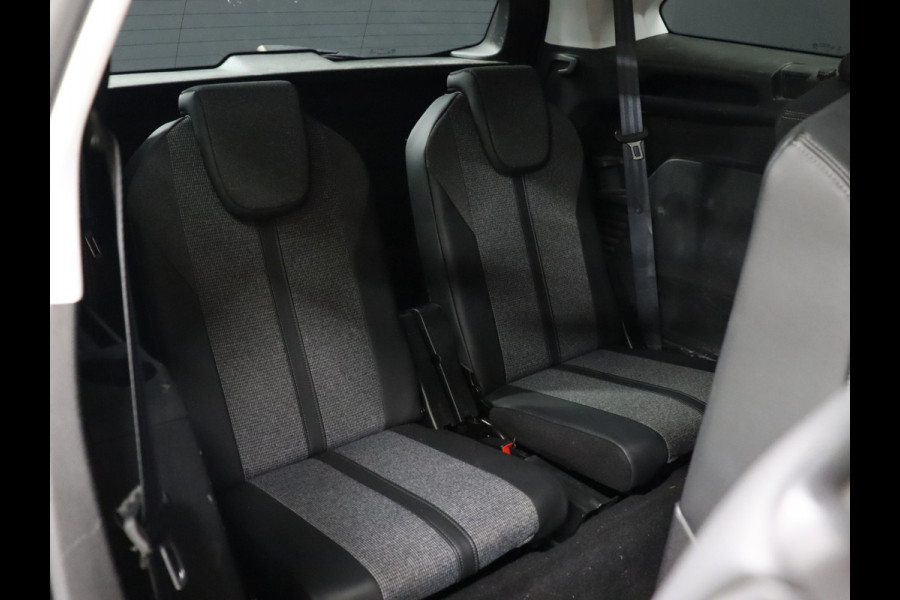 Peugeot 5008 1.2 PureTech Blue Lease Premium 7P [APPLE CARPLAY, ANDROID, ELEK. KOFFERKLEP, CAMERA, CRUISE, NIEUWSTAAT]