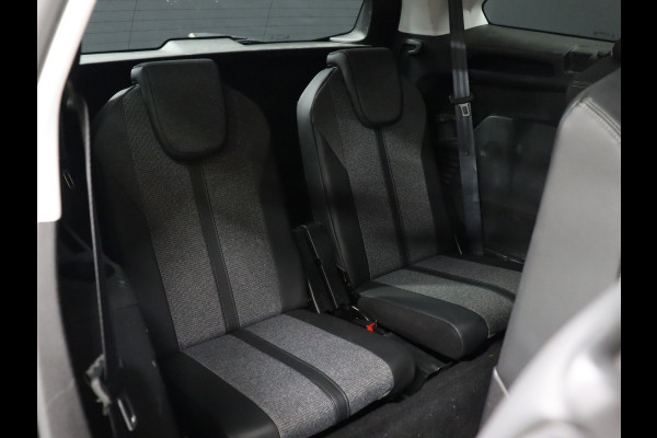 Peugeot 5008 1.2 PureTech Blue Lease Premium 7P [APPLE CARPLAY, ANDROID, ELEK. KOFFERKLEP, CAMERA, CRUISE, NIEUWSTAAT]