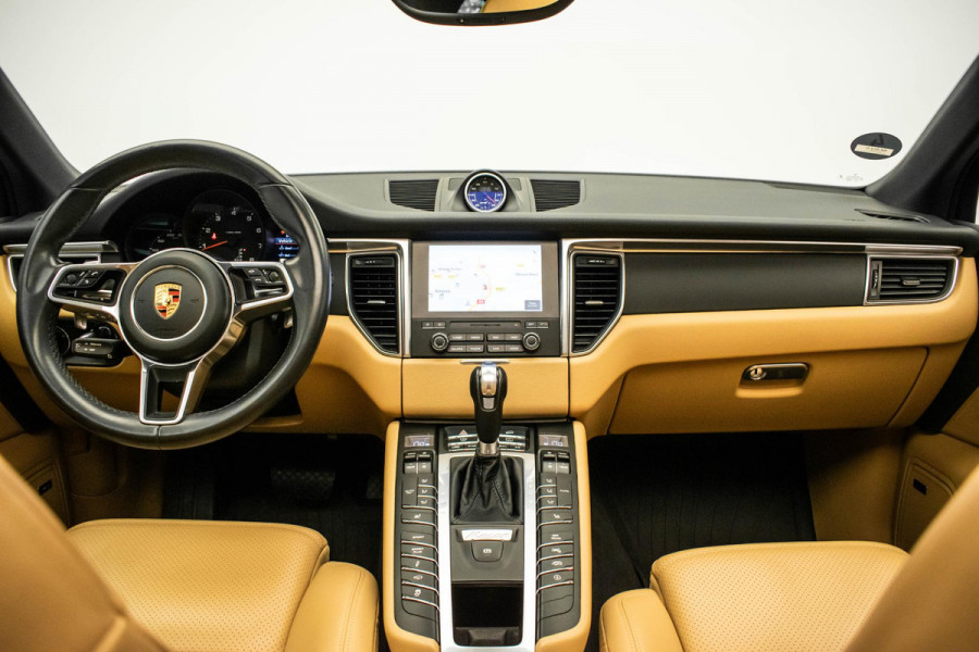 Porsche Macan 2.0 |Pano|Org.NL|Sportchrono|Luchtvering|360|Bose|VOLL|