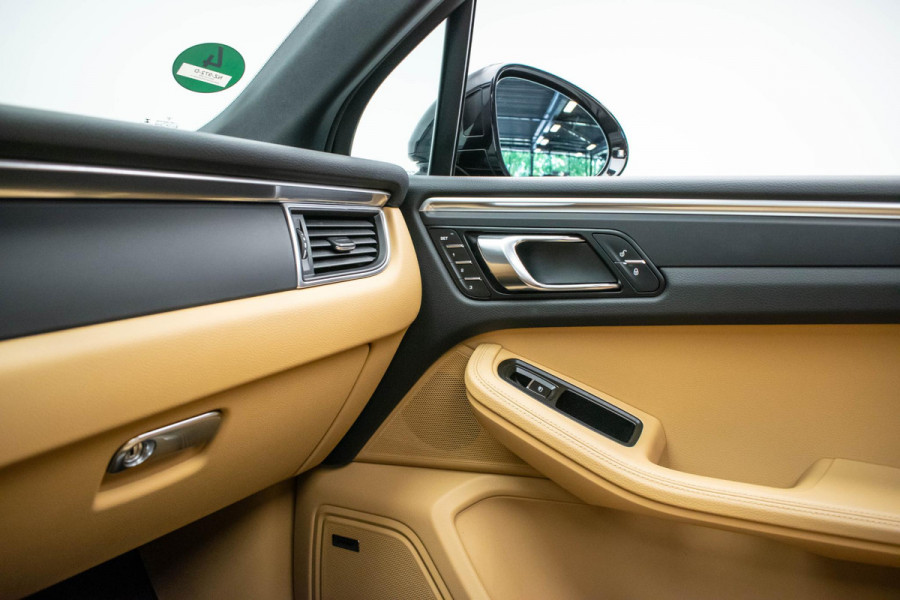 Porsche Macan 2.0 |Pano|Org.NL|Sportchrono|Luchtvering|360|Bose|VOLL|