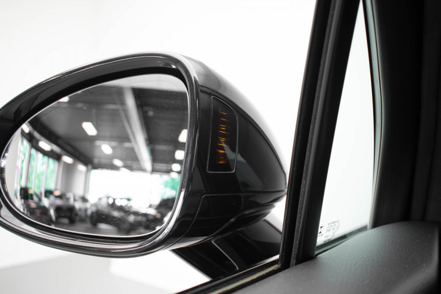 Porsche Macan 2.0 |Pano|Org.NL|Sportchrono|Luchtvering|360|Bose|VOLL|