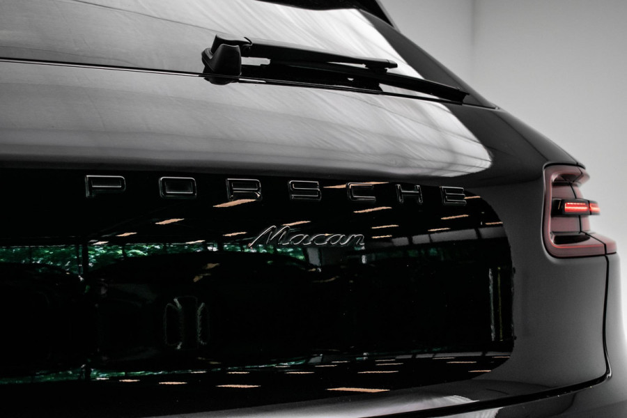 Porsche Macan 2.0 |Pano|Org.NL|Sportchrono|Luchtvering|360|Bose|VOLL|