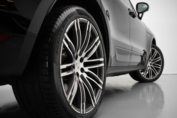 Porsche Macan 2.0 |Pano|Org.NL|Sportchrono|Luchtvering|360|Bose|VOLL|