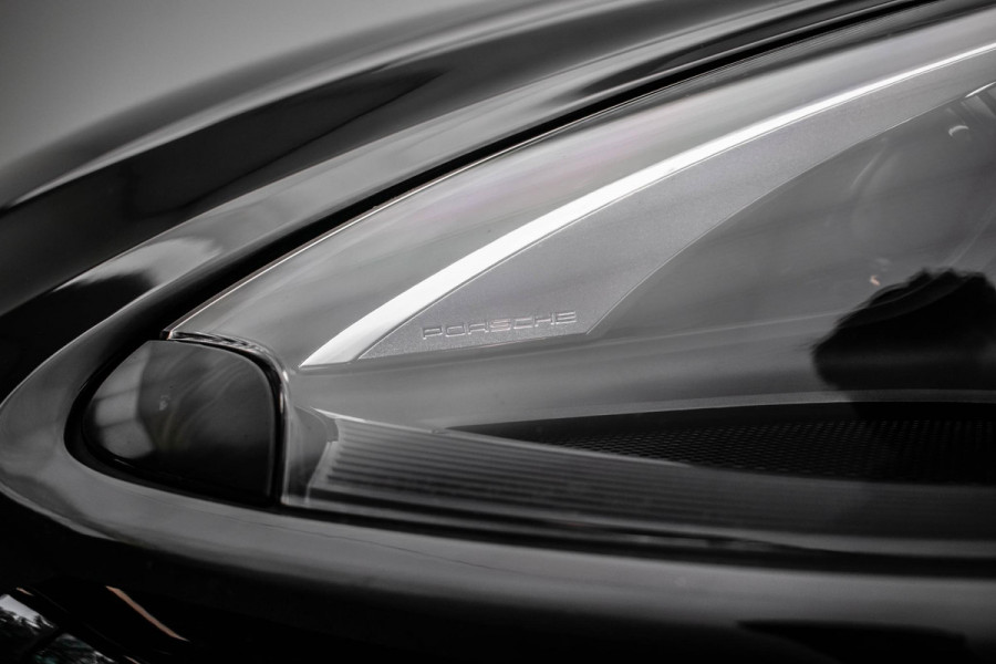 Porsche Macan 2.0 |Pano|Org.NL|Sportchrono|Luchtvering|360|Bose|VOLL|