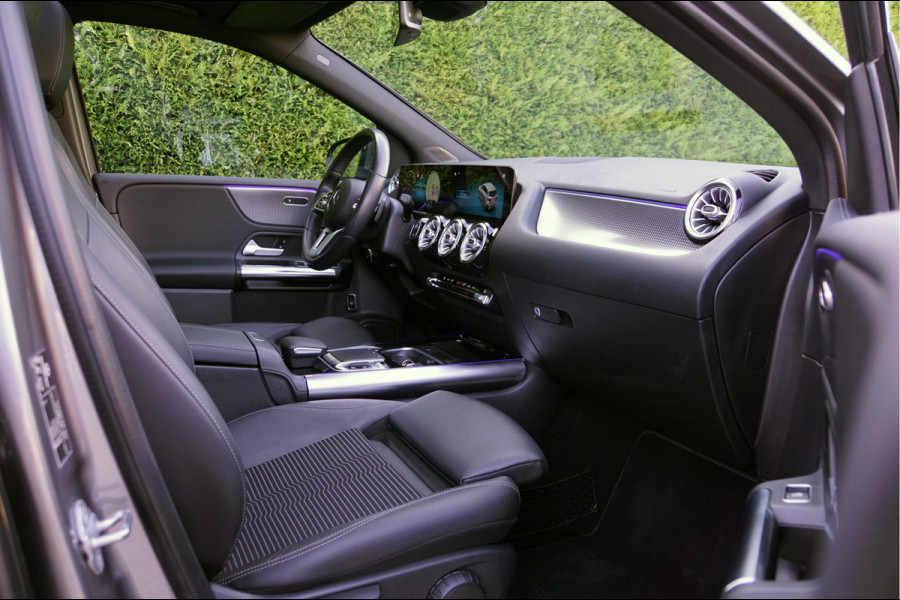 Mercedes-Benz B-Klasse B 200 Progressive | Panorama Trekhaak Easypack Sfeerverlichting