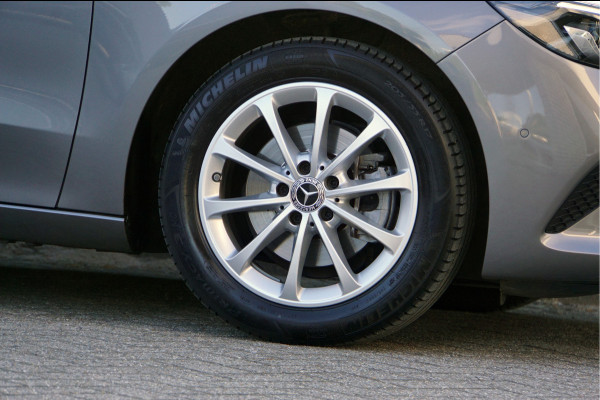 Mercedes-Benz B-Klasse B 200 Progressive | Panorama Trekhaak Easypack Sfeerverlichting