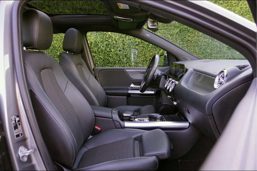 Mercedes-Benz B-Klasse B 200 Progressive | Panorama Trekhaak Easypack Sfeerverlichting