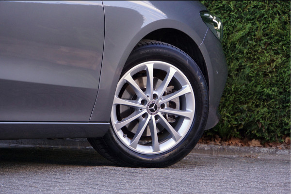 Mercedes-Benz B-Klasse B 200 Progressive | Panorama Trekhaak Easypack Sfeerverlichting