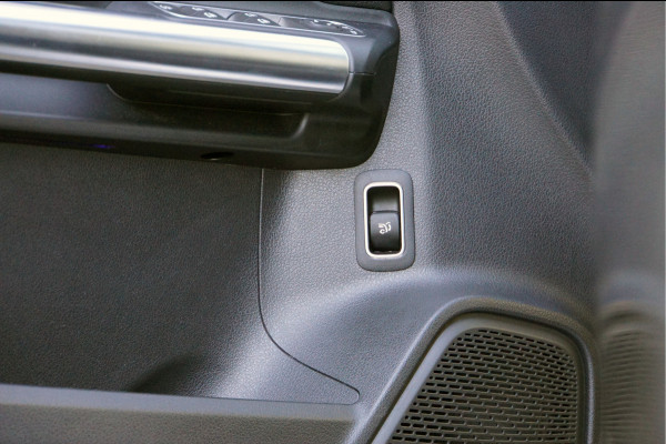 Mercedes-Benz B-Klasse B 200 Progressive | Panorama Trekhaak Easypack Sfeerverlichting