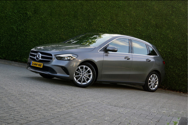 Mercedes-Benz B-Klasse B 200 Progressive | Panorama Trekhaak Easypack Sfeerverlichting