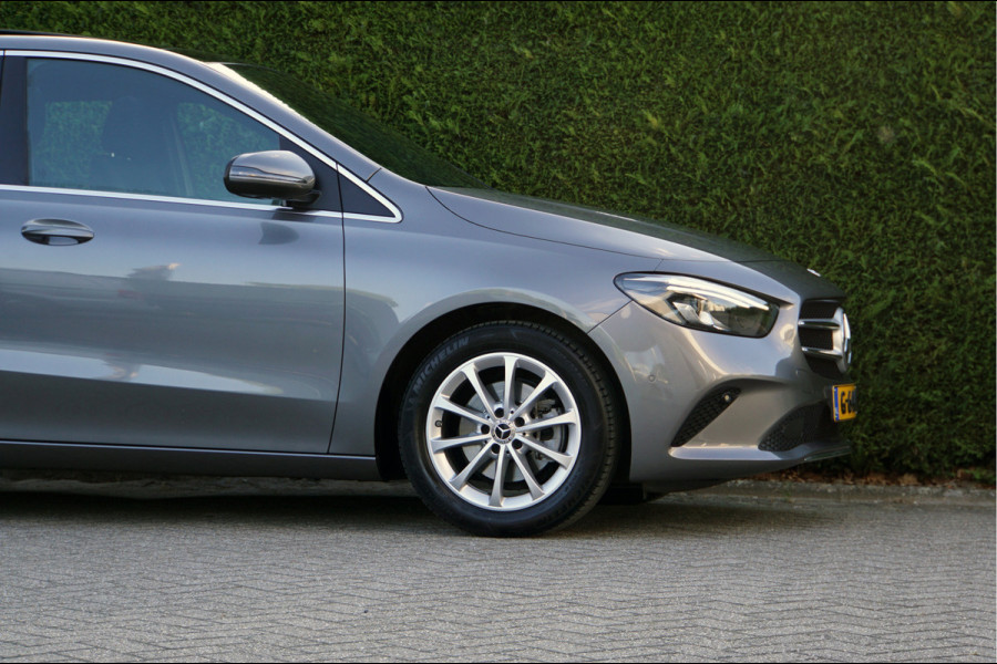 Mercedes-Benz B-Klasse B 200 Progressive | Panorama Trekhaak Easypack Sfeerverlichting