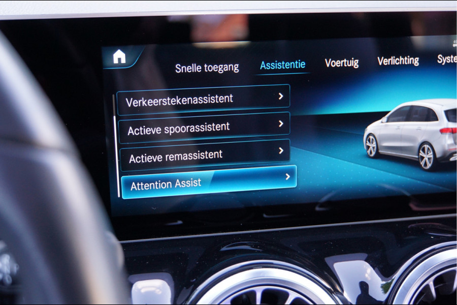 Mercedes-Benz B-Klasse B 200 Progressive | Panorama Trekhaak Easypack Sfeerverlichting