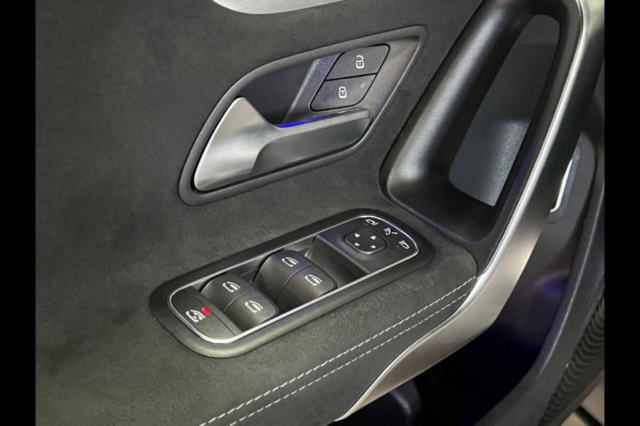 Mercedes-Benz A-Klasse A250 e AMG-Line Sfeerverlichting | Cruise & Climate c. | Wide screen | Stoelverwarming