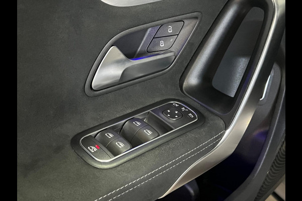 Mercedes-Benz A-Klasse A250 e AMG-Line Sfeerverlichting | Cruise & Climate c. | Wide screen | Stoelverwarming