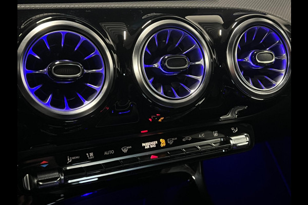 Mercedes-Benz A-Klasse A250 e AMG-Line Sfeerverlichting | Cruise & Climate c. | Wide screen | Stoelverwarming