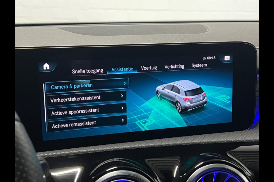 Mercedes-Benz A-Klasse A250 e AMG-Line Sfeerverlichting | Cruise & Climate c. | Wide screen | Stoelverwarming