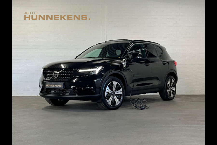 Volvo XC40 Recharge T4 Plus Dark Open dak | Harman/Kardon | Keyless | Cruise & Climate c. | Leder/Alcantara