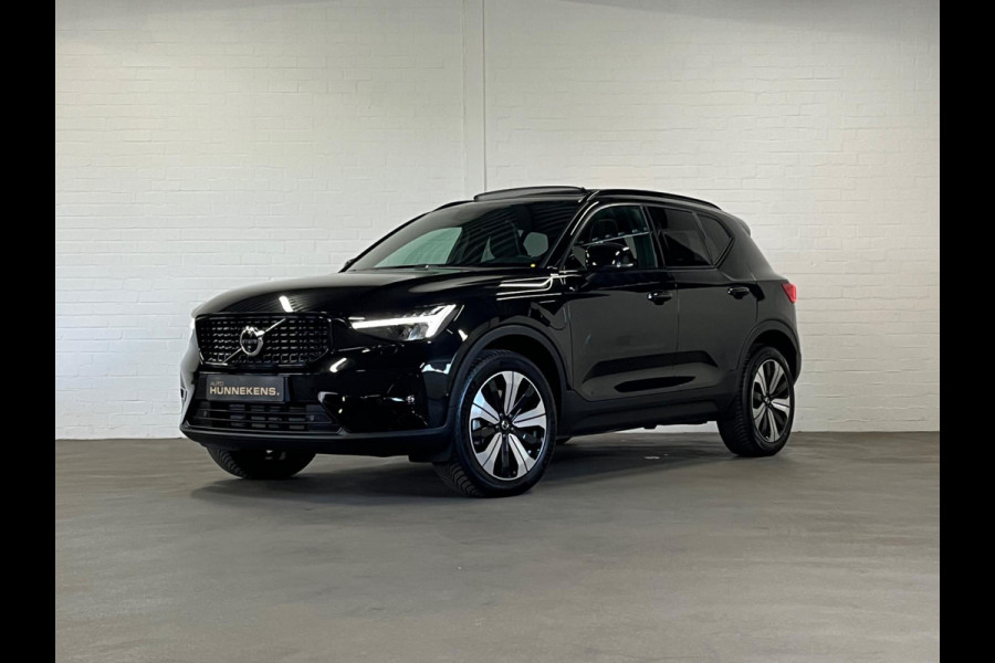 Volvo XC40 Recharge T4 Plus Dark Open dak | Harman/Kardon | Keyless | Cruise & Climate c. | Leder/Alcantara