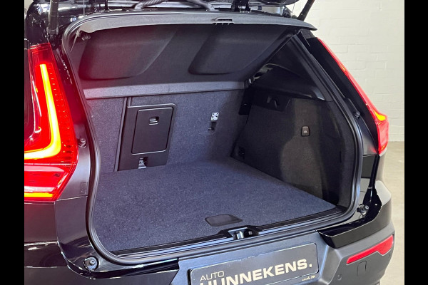 Volvo XC40 Recharge T4 Plus Dark Open dak | Harman/Kardon | Keyless | Cruise & Climate c. | Leder/Alcantara