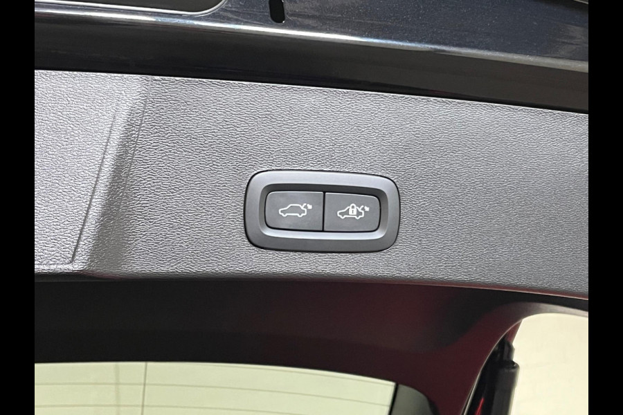 Volvo XC40 Recharge T4 Plus Dark Open dak | Harman/Kardon | Keyless | Cruise & Climate c. | Leder/Alcantara