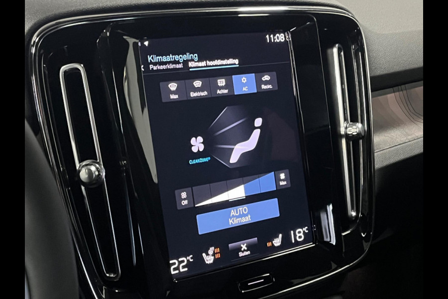 Volvo XC40 Recharge T4 Plus Dark Open dak | Harman/Kardon | Keyless | Cruise & Climate c. | Leder/Alcantara