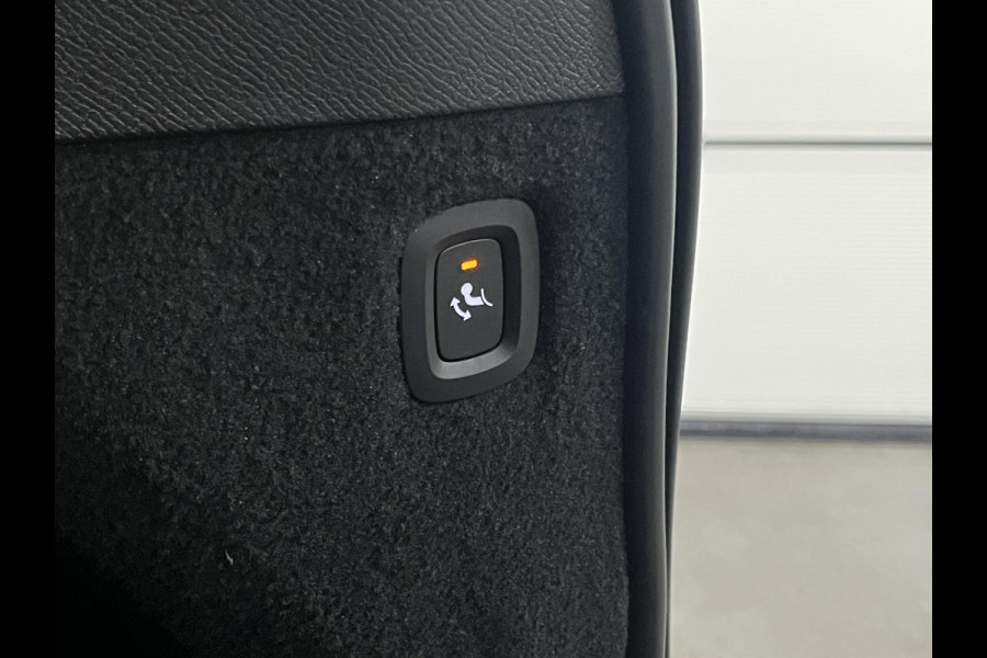 Volvo XC90 2.0 T8 Plug-in hybrid AWD R-design Trekhaak | Harman/Kardon | BLIS | Adapt. Cruise c.