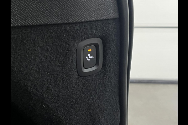 Volvo XC90 2.0 T8 Plug-in hybrid AWD R-design Trekhaak | Harman/Kardon | BLIS | Adapt. Cruise c.