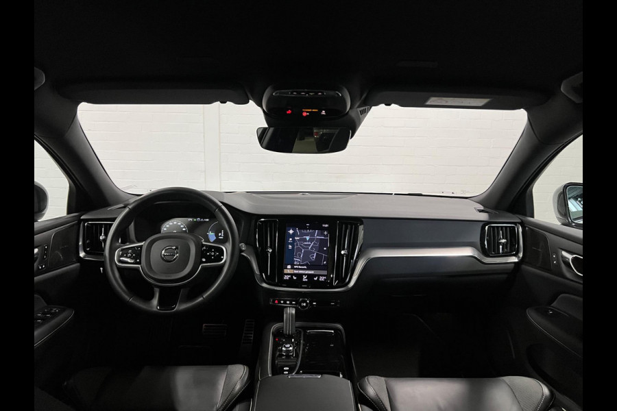 Volvo V60 Recharge T6 AWD Recharge R-Design Trekhaak | Harman/Kardon | Keyless | HUD | Adapt. Cruise