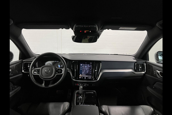Volvo V60 Recharge T6 AWD Recharge R-Design Trekhaak | Harman/Kardon | Keyless | HUD | Adapt. Cruise