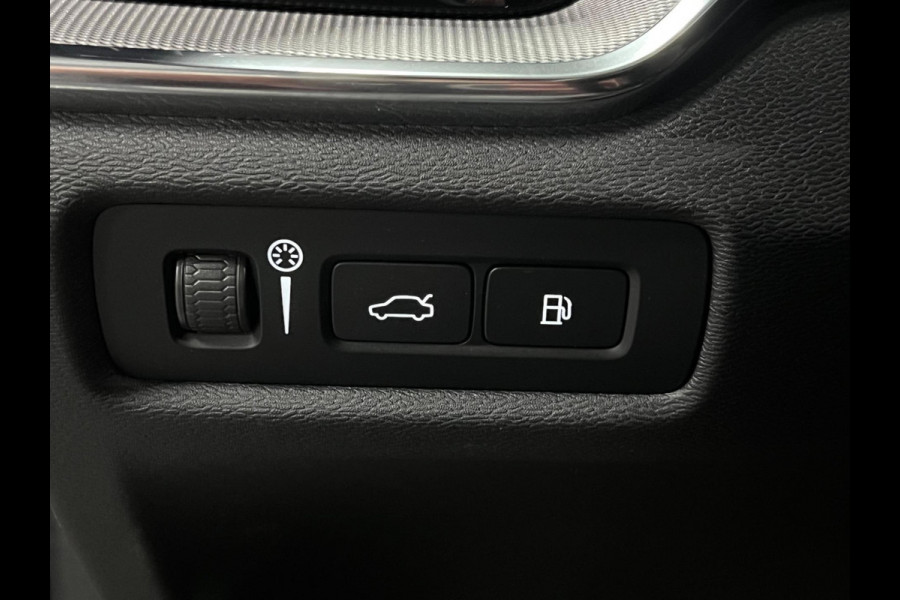 Volvo V60 Recharge T6 AWD Recharge R-Design Trekhaak | Harman/Kardon | Keyless | HUD | Adapt. Cruise