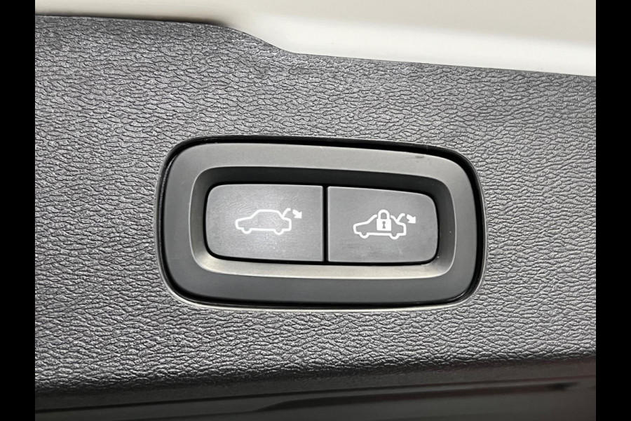 Volvo V60 Recharge T6 AWD Recharge R-Design Trekhaak | Harman/Kardon | Keyless | HUD | Adapt. Cruise