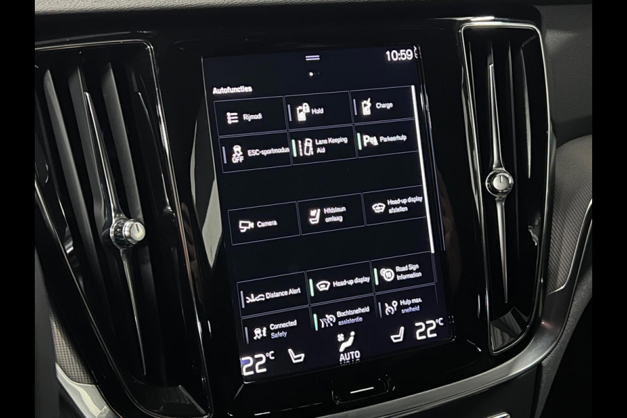 Volvo V60 Recharge T6 AWD Recharge R-Design Trekhaak | Harman/Kardon | Keyless | HUD | Adapt. Cruise
