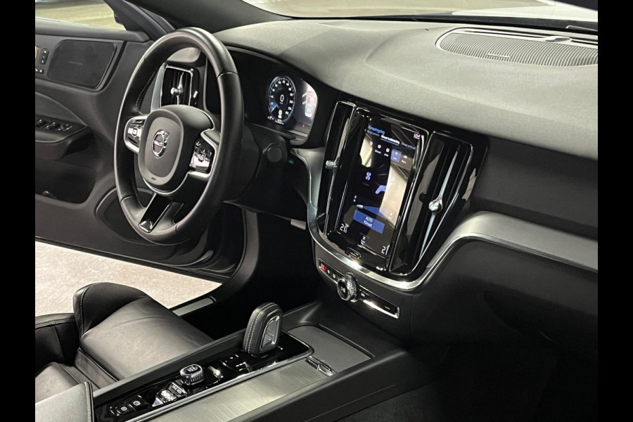 Volvo S60 2.0 B3 R-design Adapt. Cruise | Open dak | BLIS | Harman/Kardon