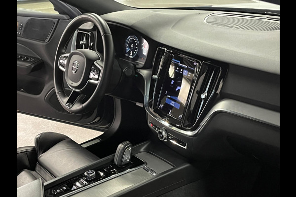 Volvo S60 2.0 B3 R-design Adapt. Cruise | Open dak | BLIS | Harman/Kardon