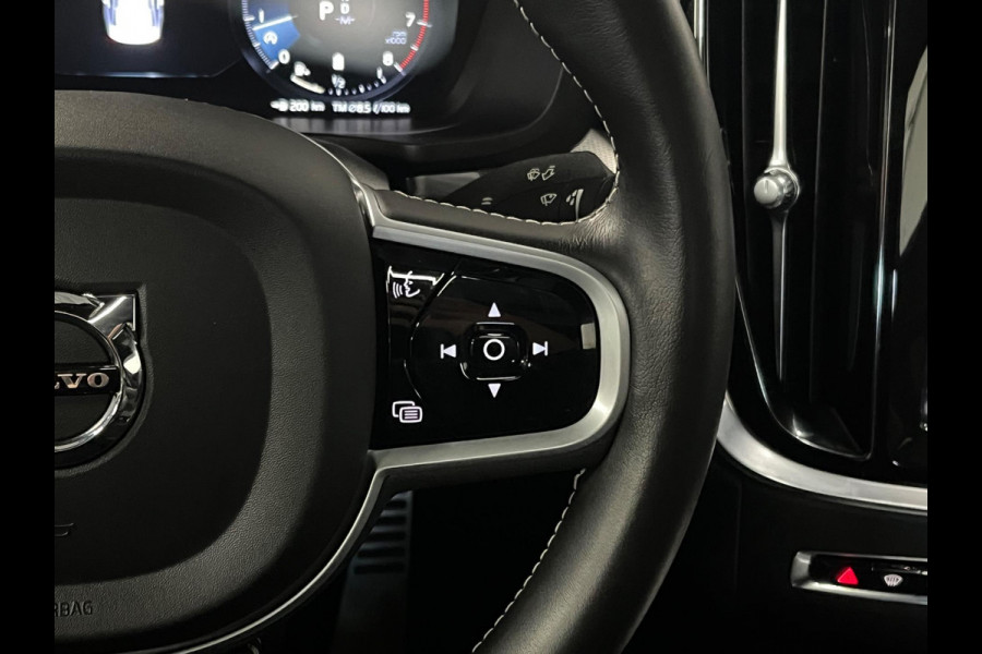 Volvo S60 2.0 B3 R-design Adapt. Cruise | Open dak | BLIS | Harman/Kardon