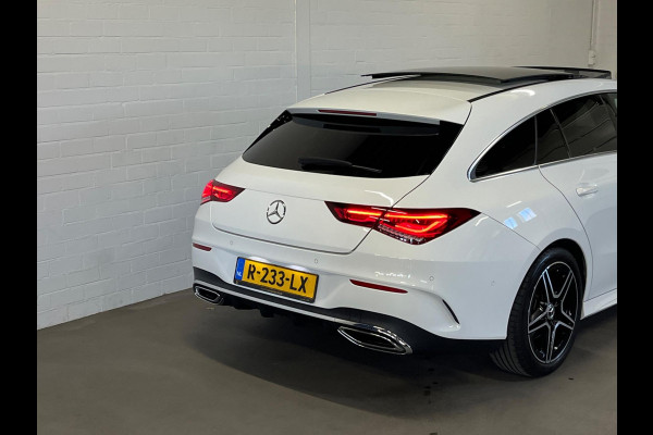 Mercedes-Benz CLA-Klasse Shooting Brake 180 AMG Open dak | Leder/Alcantara | Trekhaak | Stoelverwarming | Cruise & Climate c.