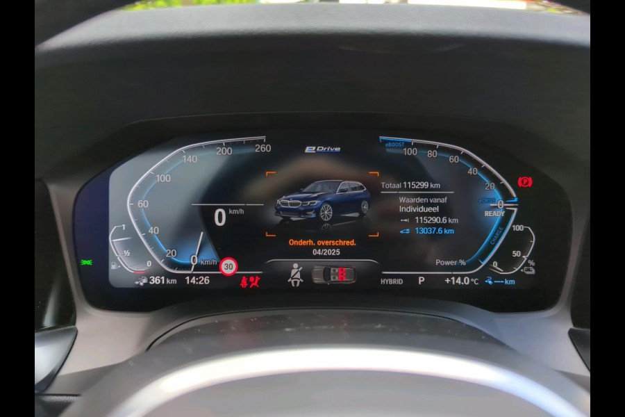BMW 3 Serie Touring 320e Business Edition Plus NL AUTO | LEDER | STOELVERW | CARPLAY |