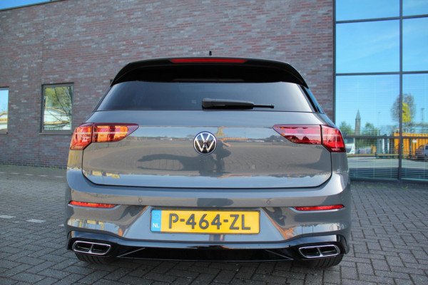 Volkswagen Golf 1.5 eTSI R-Line DSG pano HUD H&K CAM