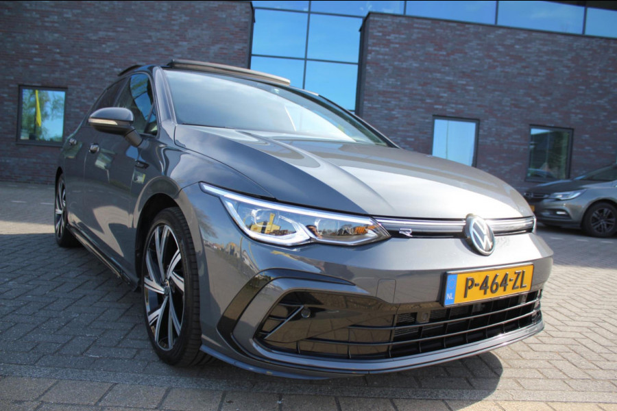 Volkswagen Golf 1.5 eTSI R-Line DSG pano HUD H&K CAM