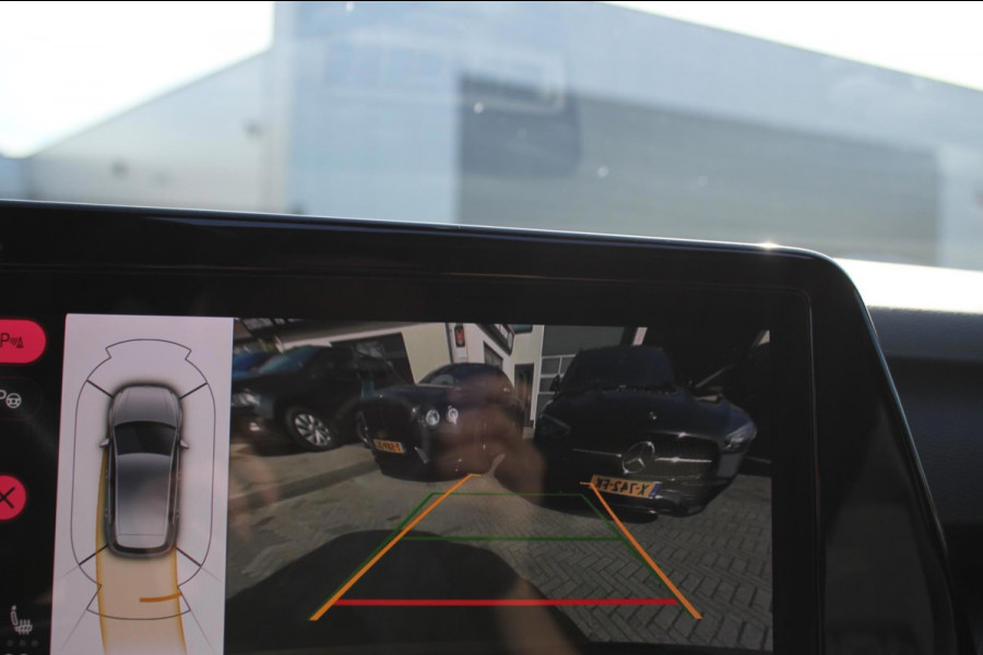 Volkswagen Golf 1.5 eTSI R-Line DSG pano HUD H&K CAM