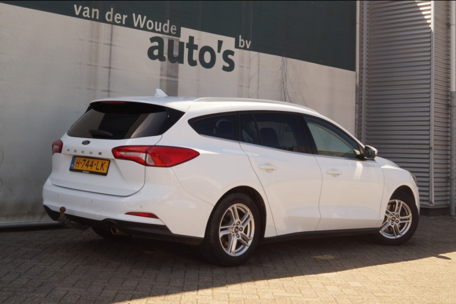 Ford Focus Wagon 1.0 EcoBoost Trend Edition Business -NAVI-