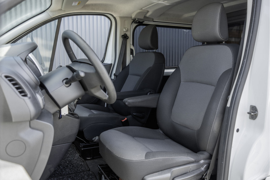 Renault Trafic 1.6 dCi L2H1 | BJ:13-7-2020 | 5-Zits | LED | Navi | Airco | Cruise | PDC | Euro 6