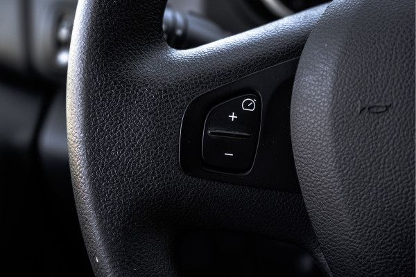 Renault Trafic 1.6 dCi L2H1 | BJ:13-7-2020 | 5-Zits | LED | Navi | Airco | Cruise | PDC | Euro 6