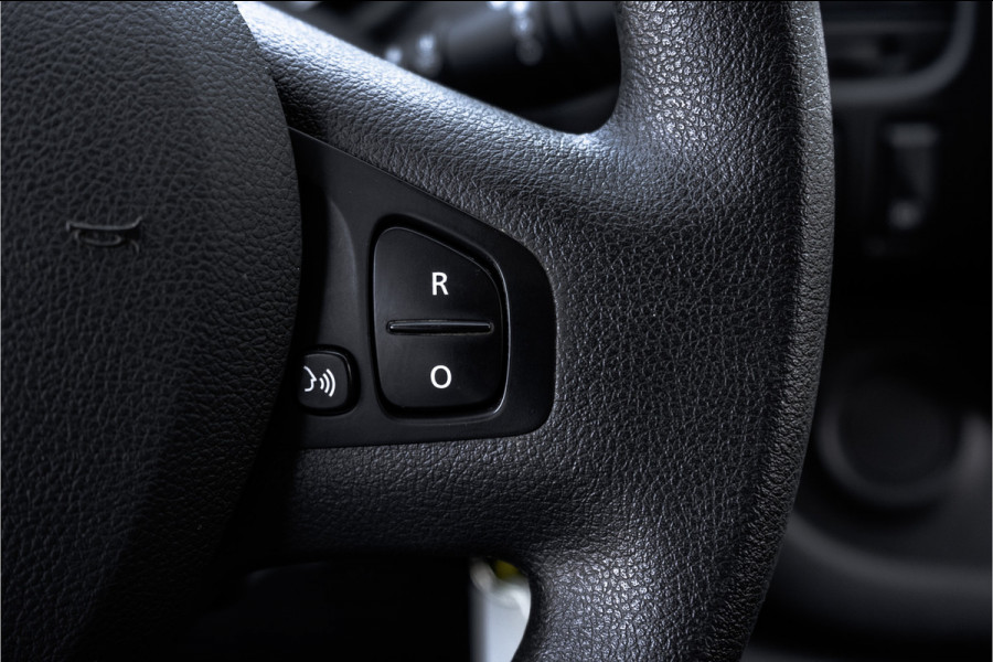 Renault Trafic 1.6 dCi L2H1 | BJ:13-7-2020 | 5-Zits | LED | Navi | Airco | Cruise | PDC | Euro 6