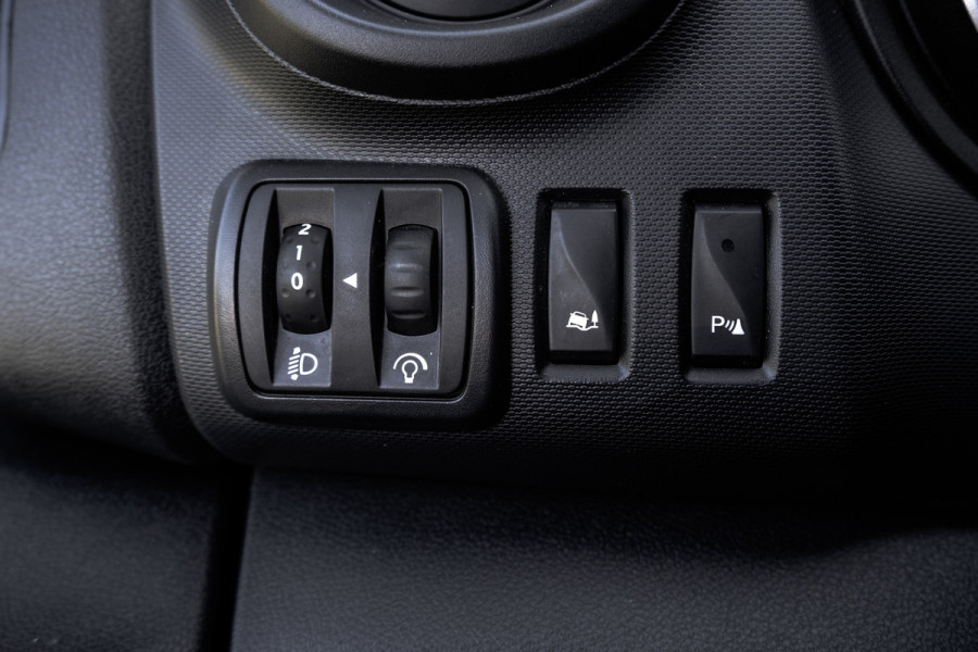 Renault Trafic 1.6 dCi L2H1 | BJ:13-7-2020 | 5-Zits | LED | Navi | Airco | Cruise | PDC | Euro 6