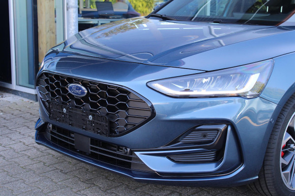 Ford FOCUS Wagon 1.0 EcoBoost Hybrid ST Line X 125pk | Winterpack | Driver Assistance pack | 18 inch Licht metaal | Incl 2.500,- Ford Voordeel